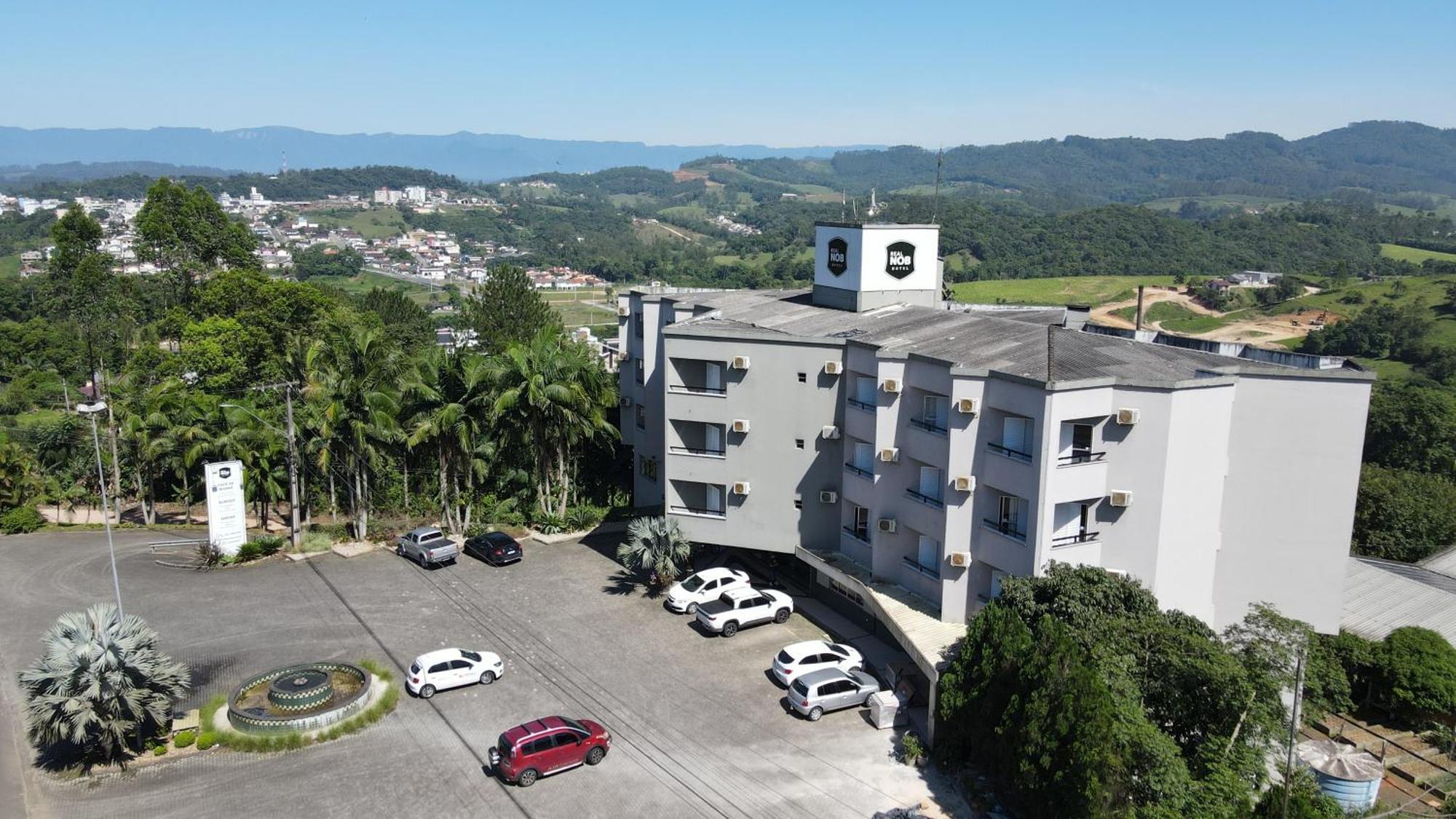 Real Nob Hotel Orleans Esterno foto