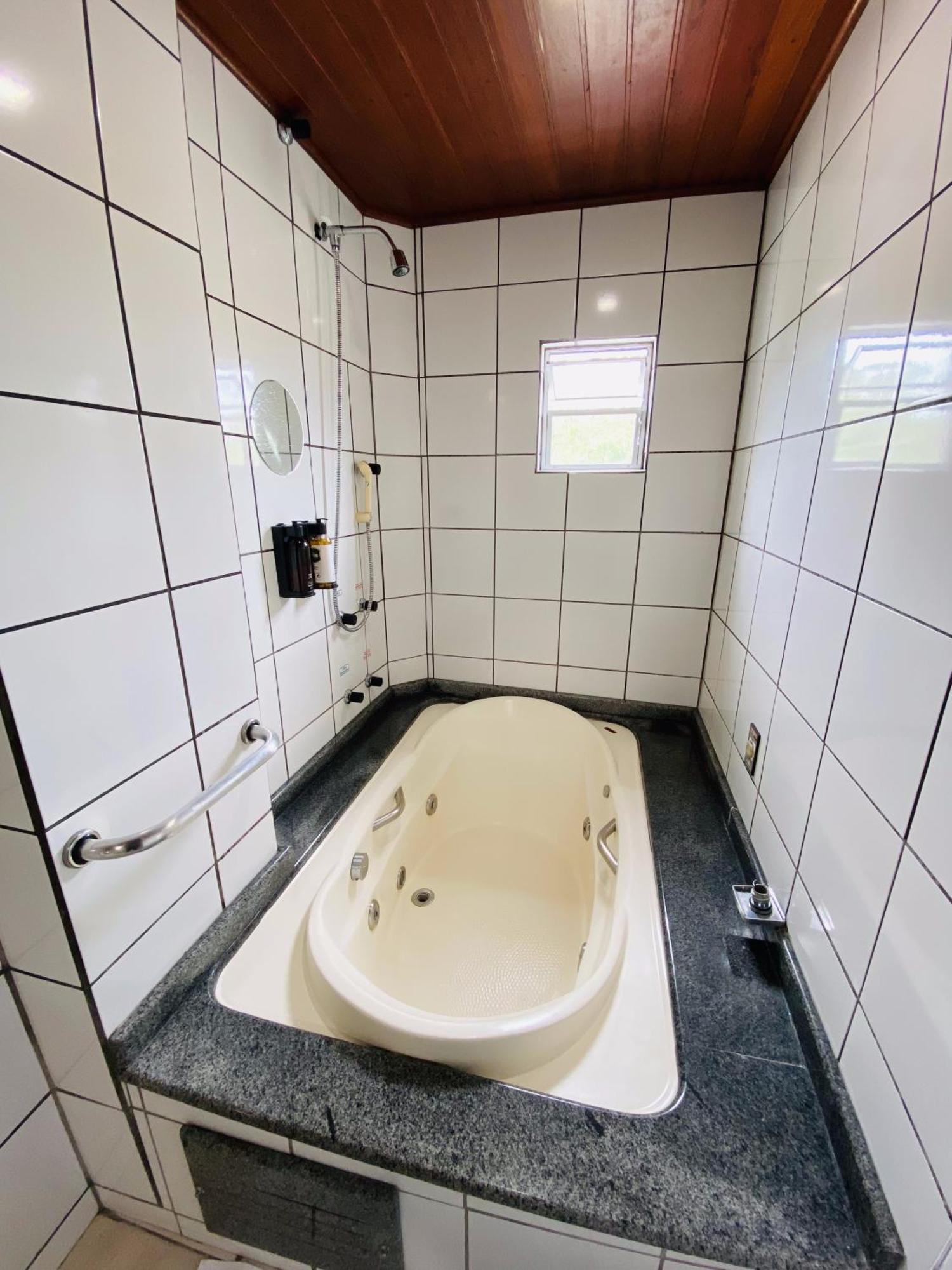 Real Nob Hotel Orleans Esterno foto